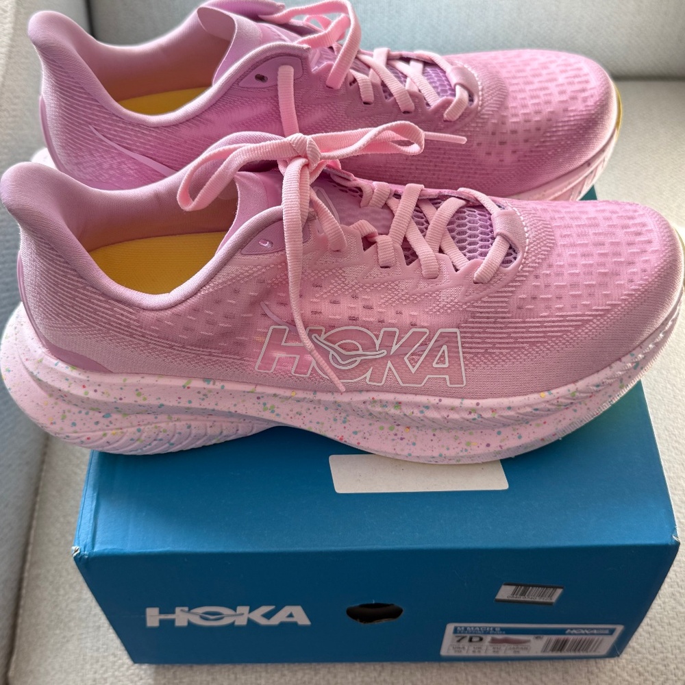 New  HOKA ONE ONE Mach 6 for Men in Pink Twilight Lemonade